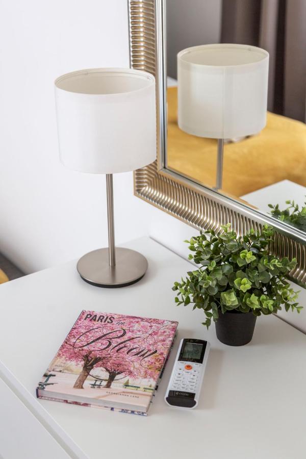 Exclusive Downtown Apartment In The Heart Of Budapest Esterno foto