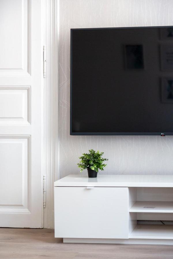 Exclusive Downtown Apartment In The Heart Of Budapest Esterno foto