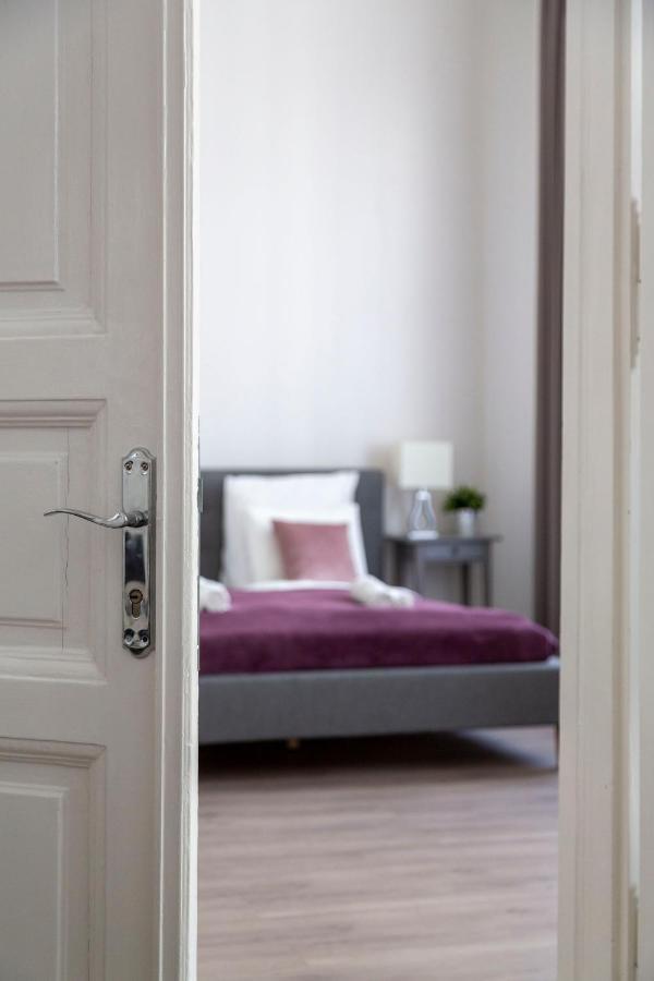 Exclusive Downtown Apartment In The Heart Of Budapest Esterno foto